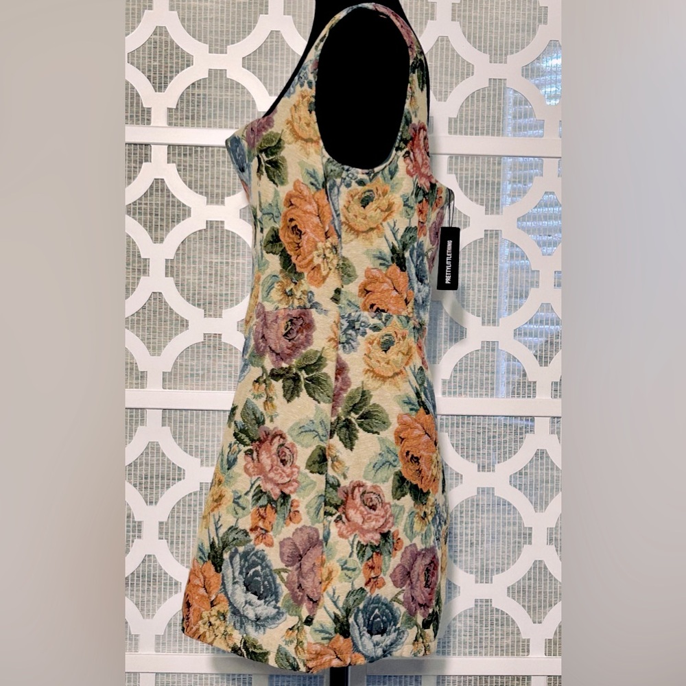 Floral Tapestry A-Line Dress in Multi - Picture 5 of 15
